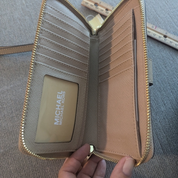 Michael kors jet set travel Mo Za Phone HLDR Leather bisque - Picture 5 of 6